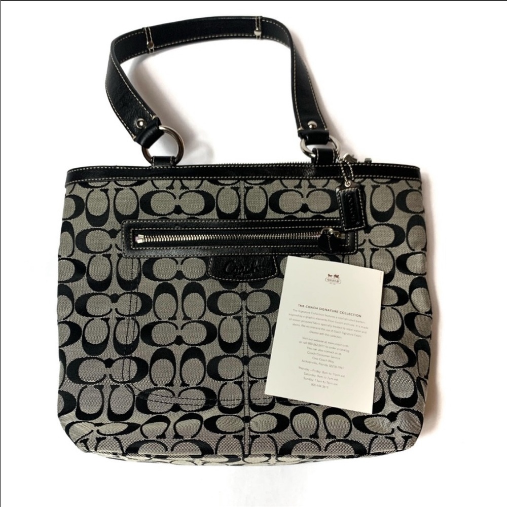LIKE NEW - Coach Sugnature C Shoulder Bag